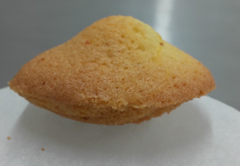 MIGNARDISE MADELEINE AU SAFRAN